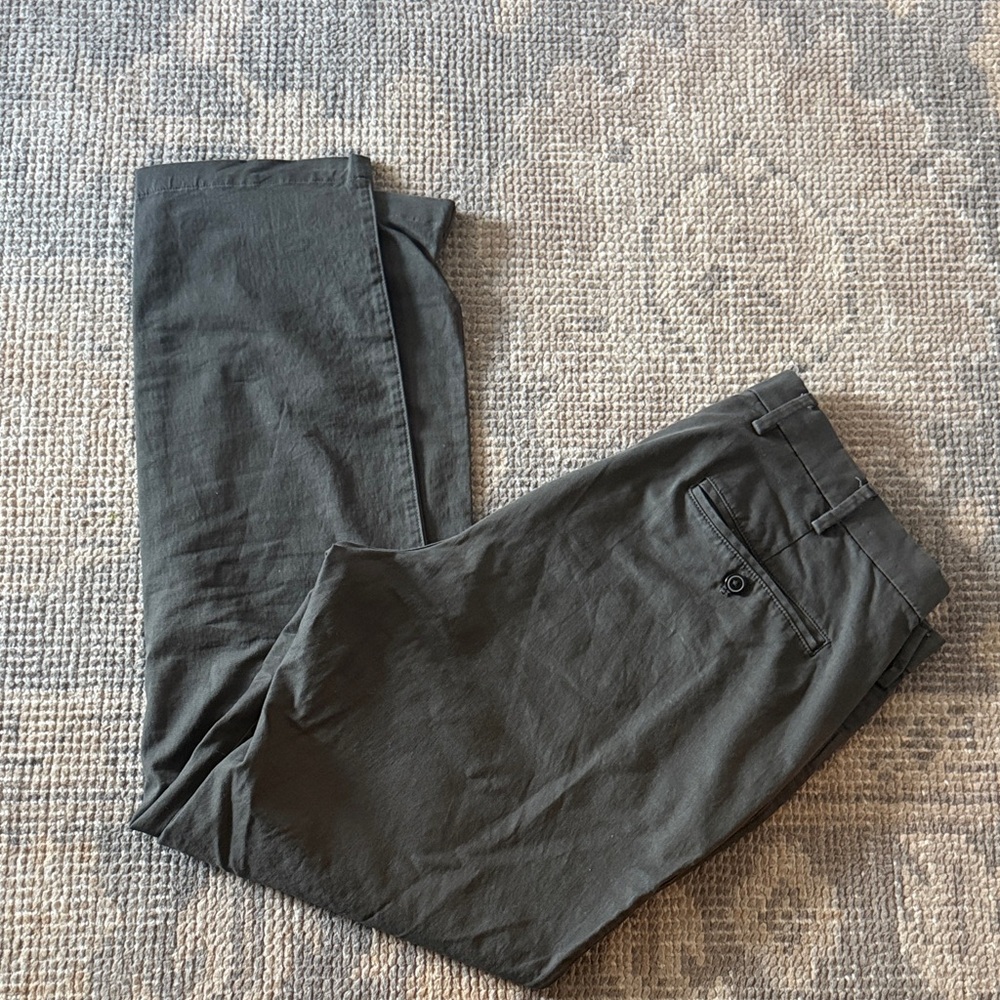 GAP Men’s Pants